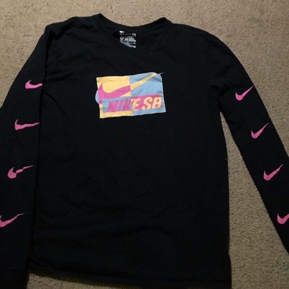 nike flip futura long sleeve
